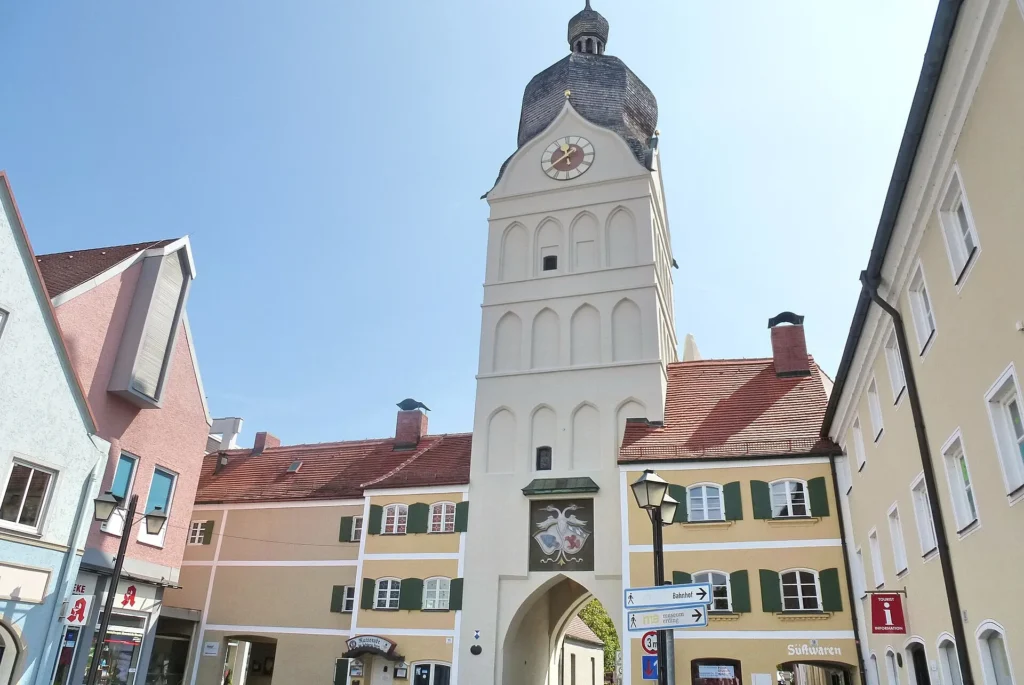 Der Schöne Turm in der Altstadt von Erding